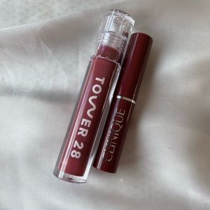 BRAND NEW lip bundle - Tower 28 Sesame (full size) and Clinique Black Honey mini